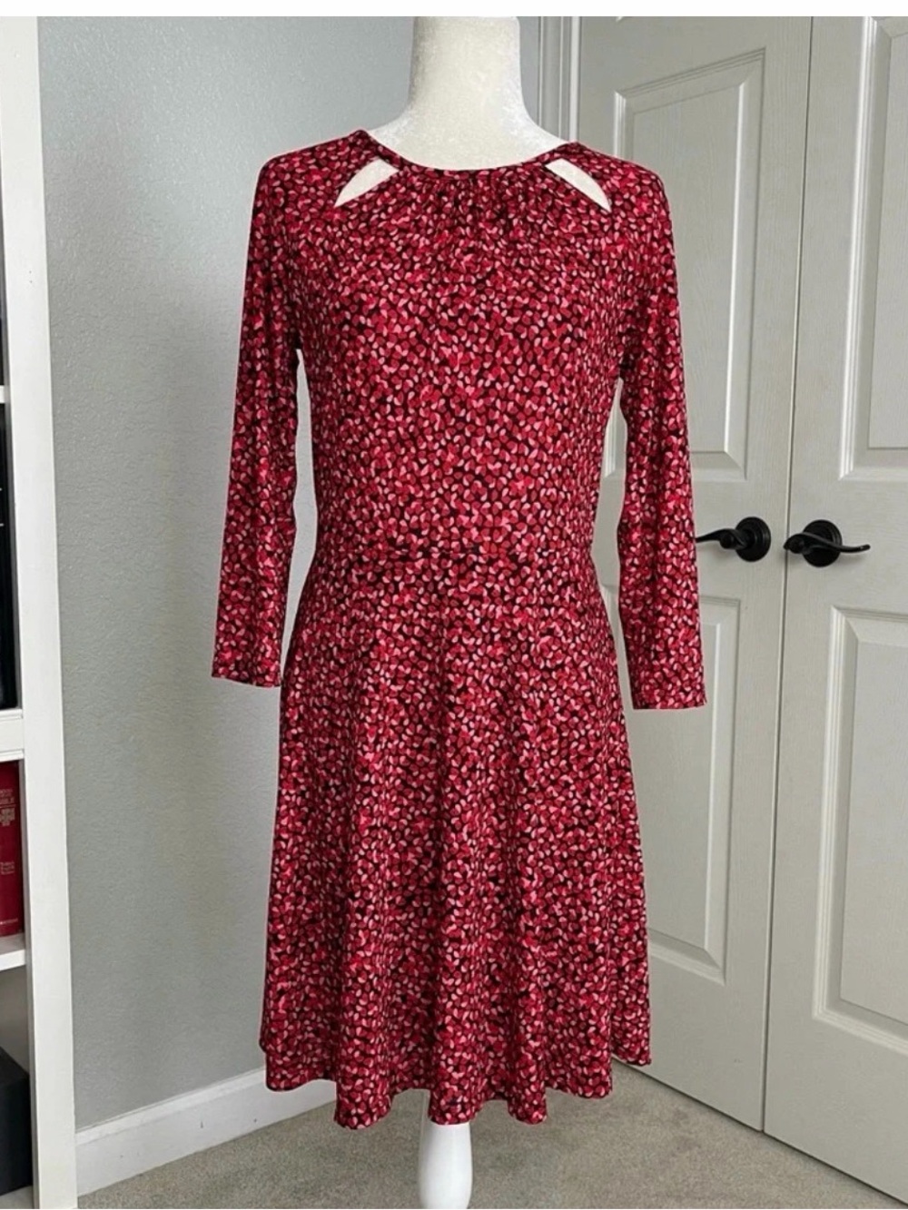 👉🏼LIKE NEW👈🏼 Michael KORS Petal Print Cutout Dress